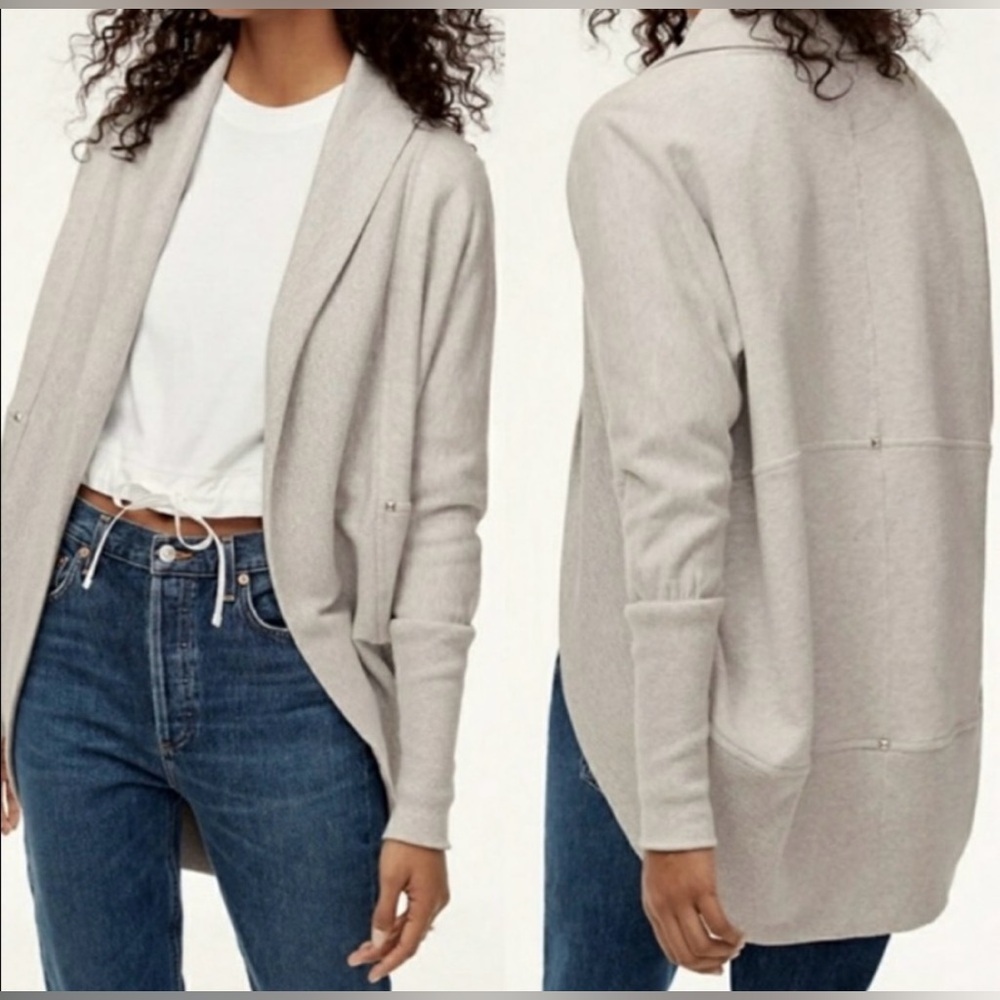 Wilfred Cardigan Grey by Aritzia with Studs Sz Small